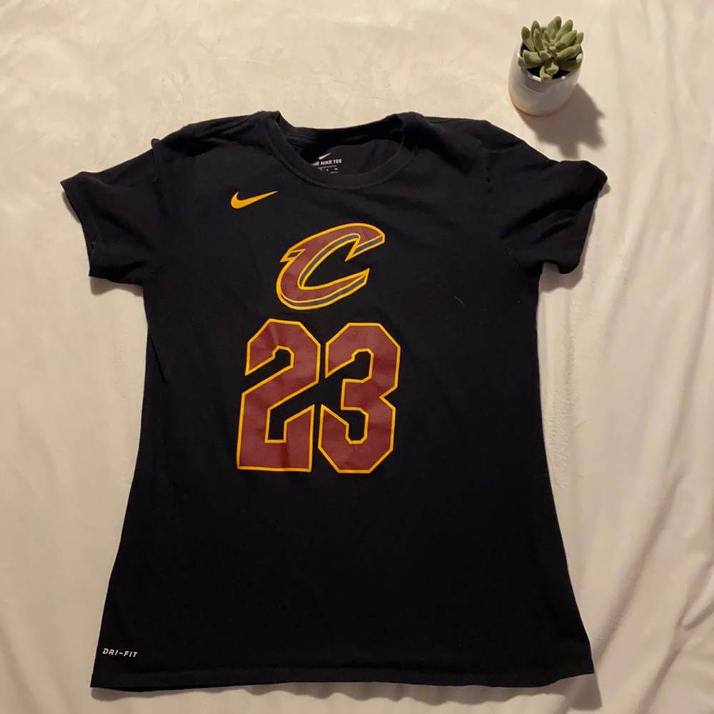 Nike Cleveland Cavaliers LeBron James T-Shirt